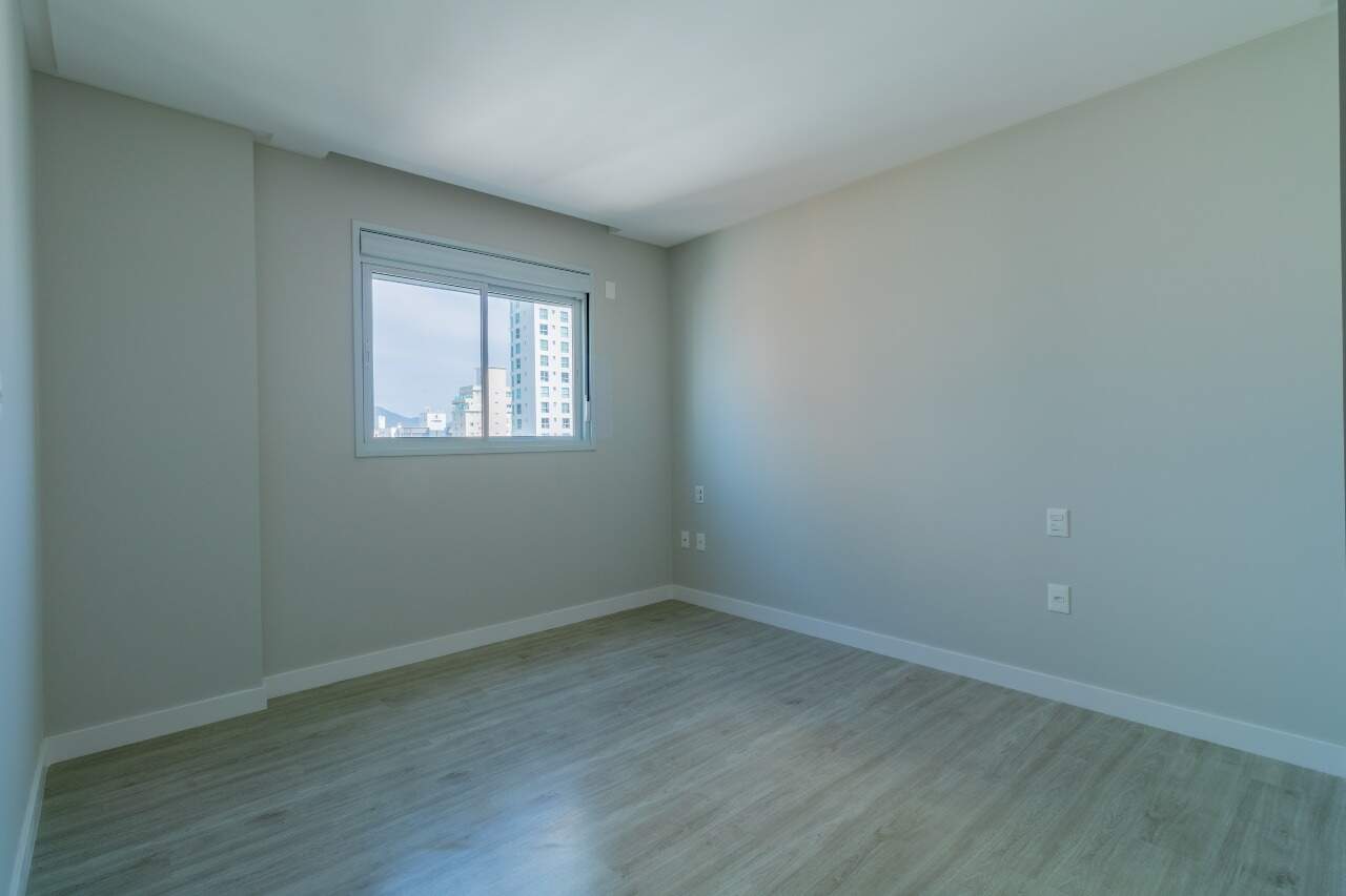 Foto do imóvel Apartamento com 03 suítes no Edifício Exuberance á venda em Balneário Camboriú 
