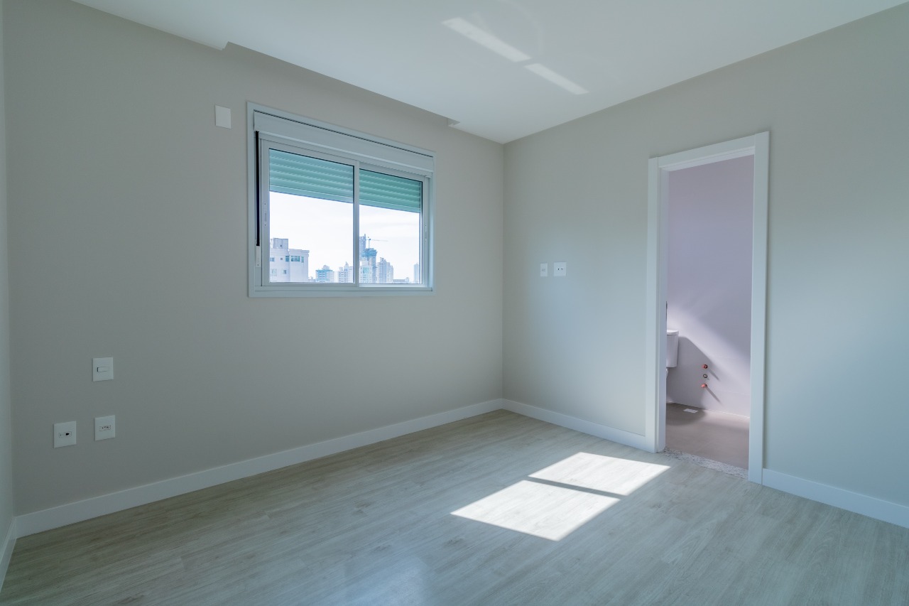 Foto do imóvel Apartamento no Edifício Exuberance Residence com 03 suítes á venda no Centro em Balneário Camboriú 