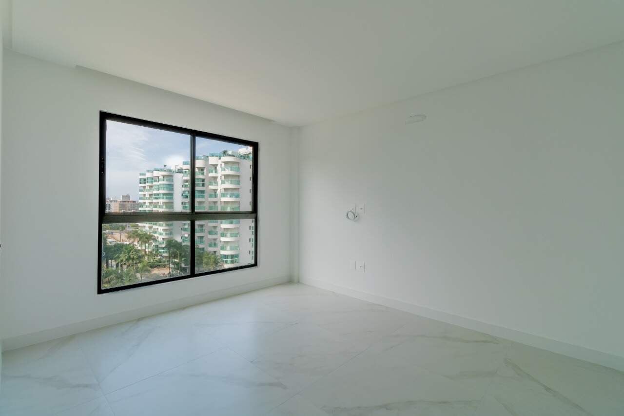 Foto do imóvel Apartamento 3 Suítes à Venda – 152m² na Praia Brava, Itajaí