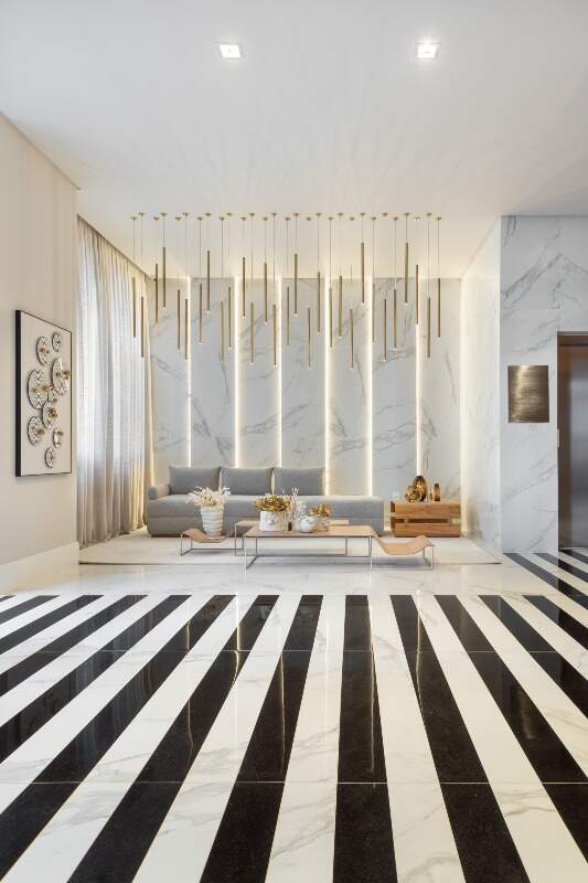 Foto do imóvel Apartamento com 04 suítes á venda no Edifício Admirá no Centro em Balneário Camboriú
