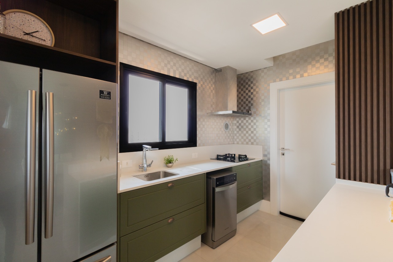 Foto do imóvel Apartamento Mobiliado no Argos Residence – 4 Dormitórios (2 Suítes) com Varanda e Lazer Completo em Itapema