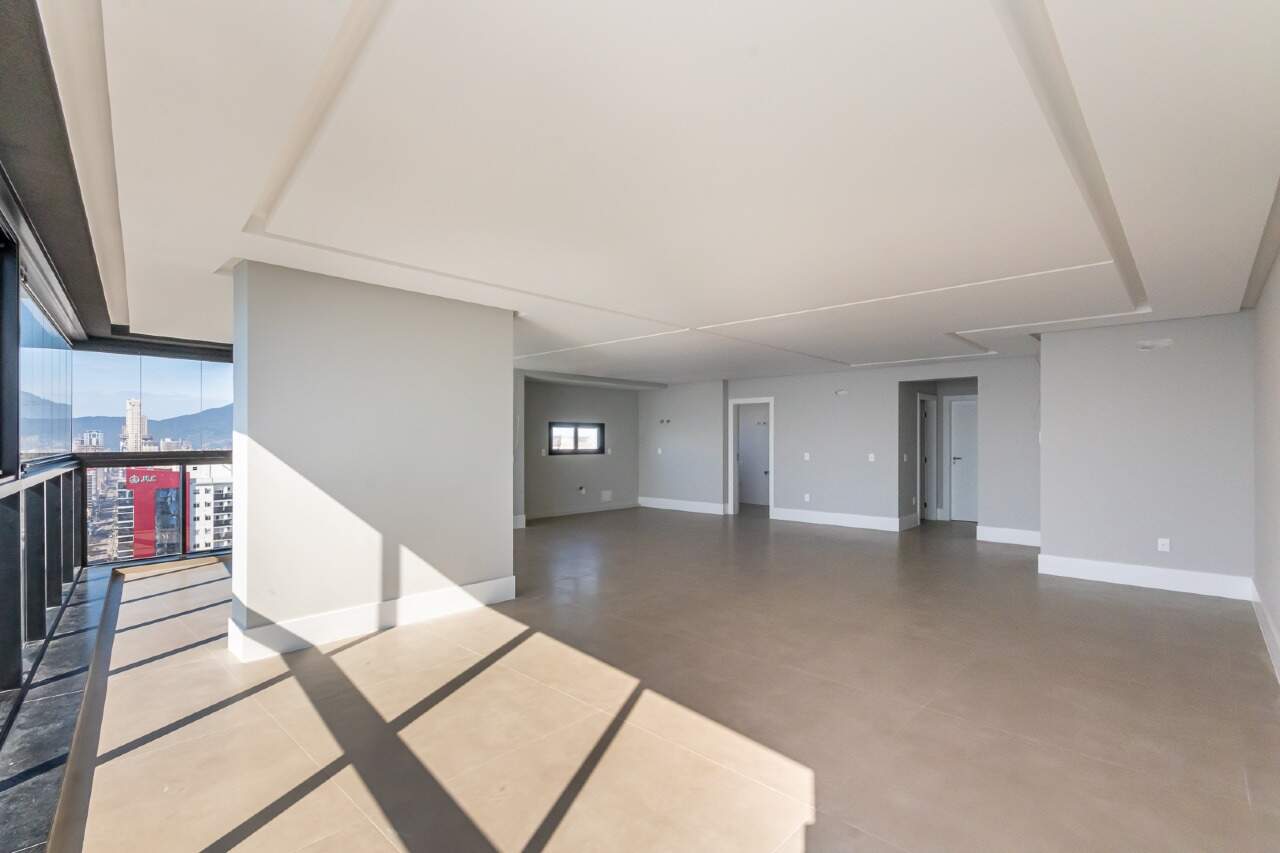 Foto do imóvel Apartamento 4 Suítes no Grand Hill Meia Praia Itapema