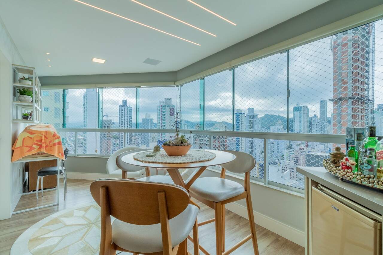 Foto do imóvel Apartamento mobiliado de 03 suítes no Edifício Summerville em Balneário Camboriú 