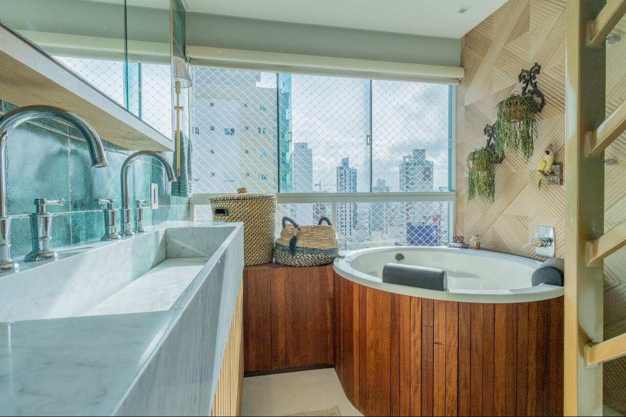Foto do imóvel Apartamento mobiliado de 03 suítes no Edifício Summerville em Balneário Camboriú 