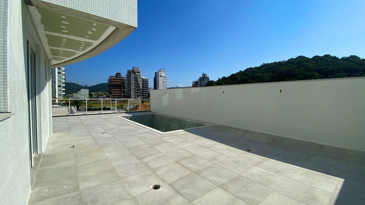 Foto do imóvel Apartamento na Reserva Figueira Brava Beach Itajaí com 3 suítes e 151m²