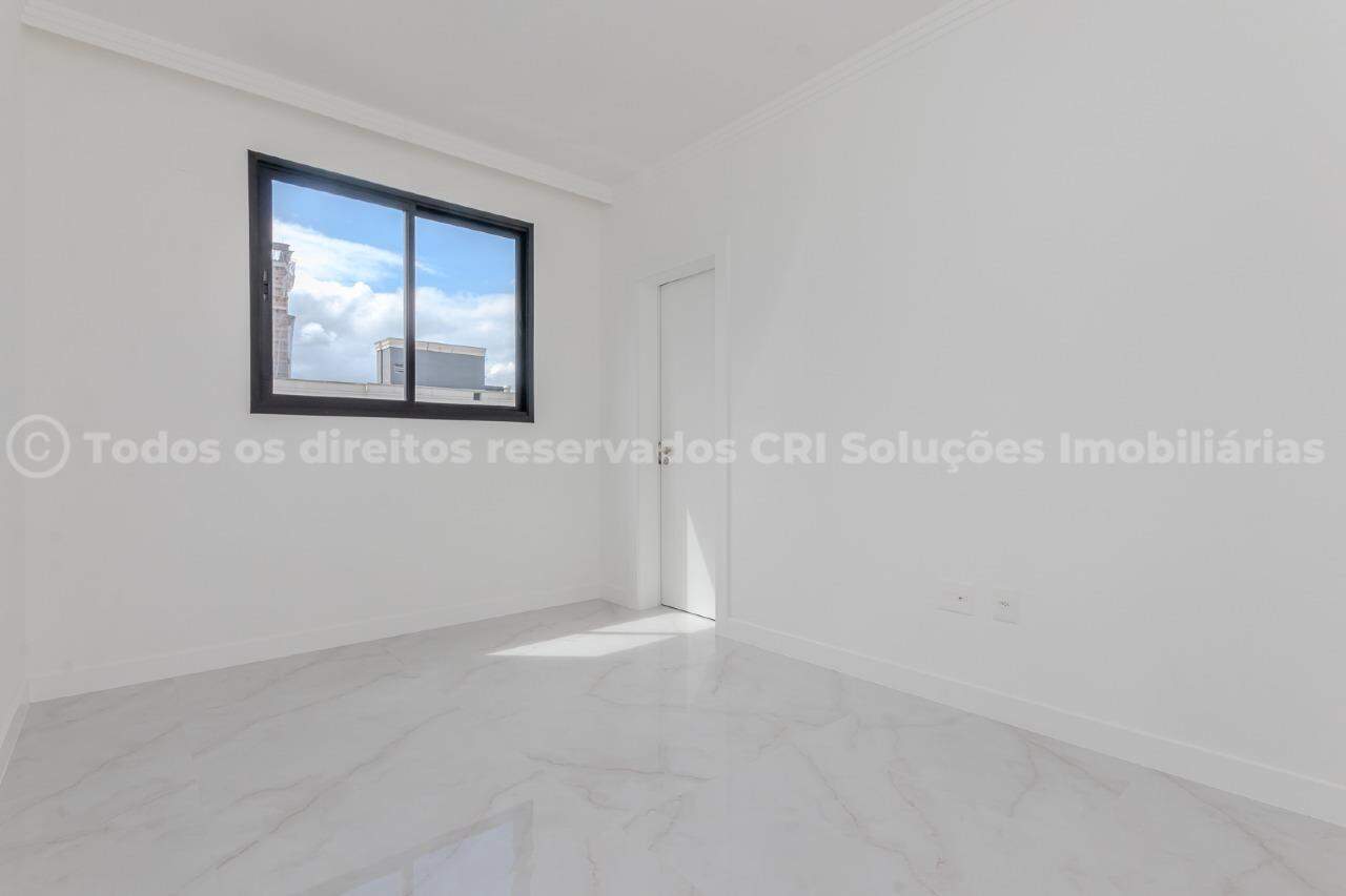 Foto do imóvel Apartamento com 03 suítes no Residencial Greta Palace em Meia Praia de Itapema