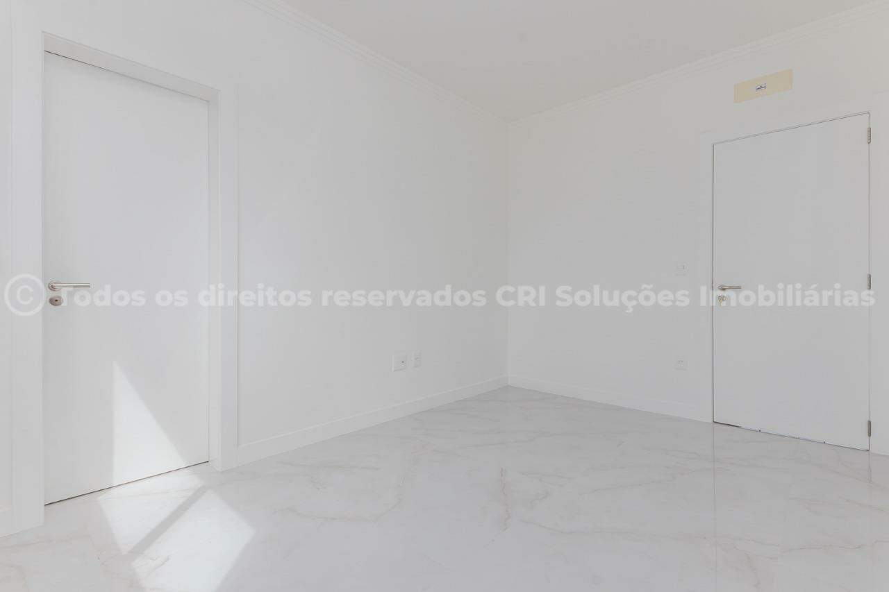 Foto do imóvel Apartamento com 03 suítes no Residencial Greta Palace em Meia Praia de Itapema