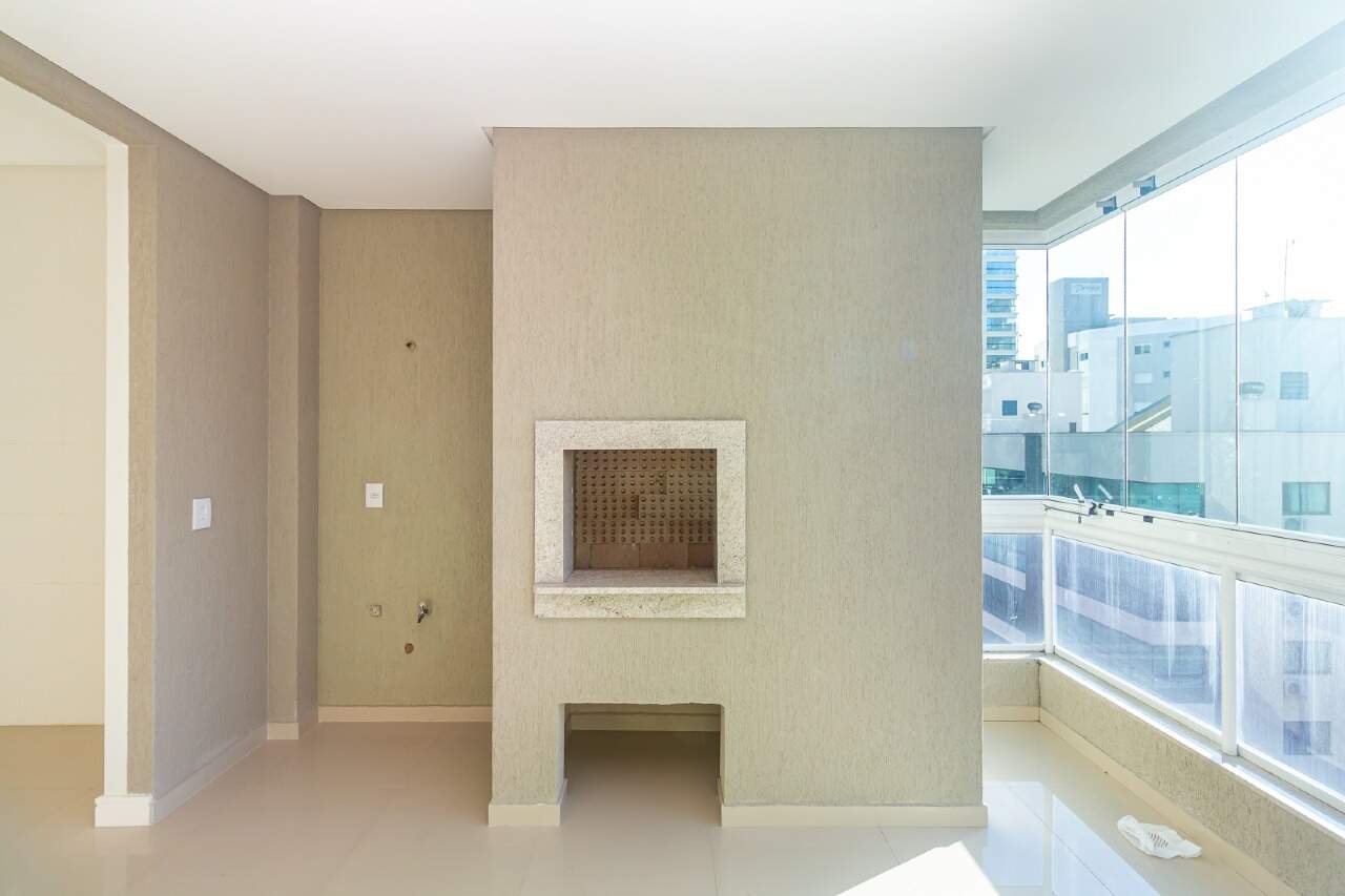 Foto do imóvel Apartamento 3 Suítes no Residencial Valência Meia Praia Itapema