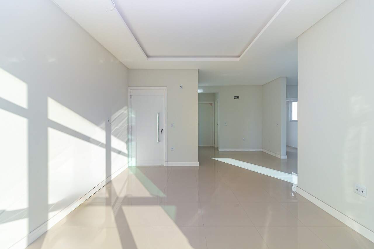 Foto do imóvel Apartamento 3 Suítes no Residencial Valência Meia Praia Itapema
