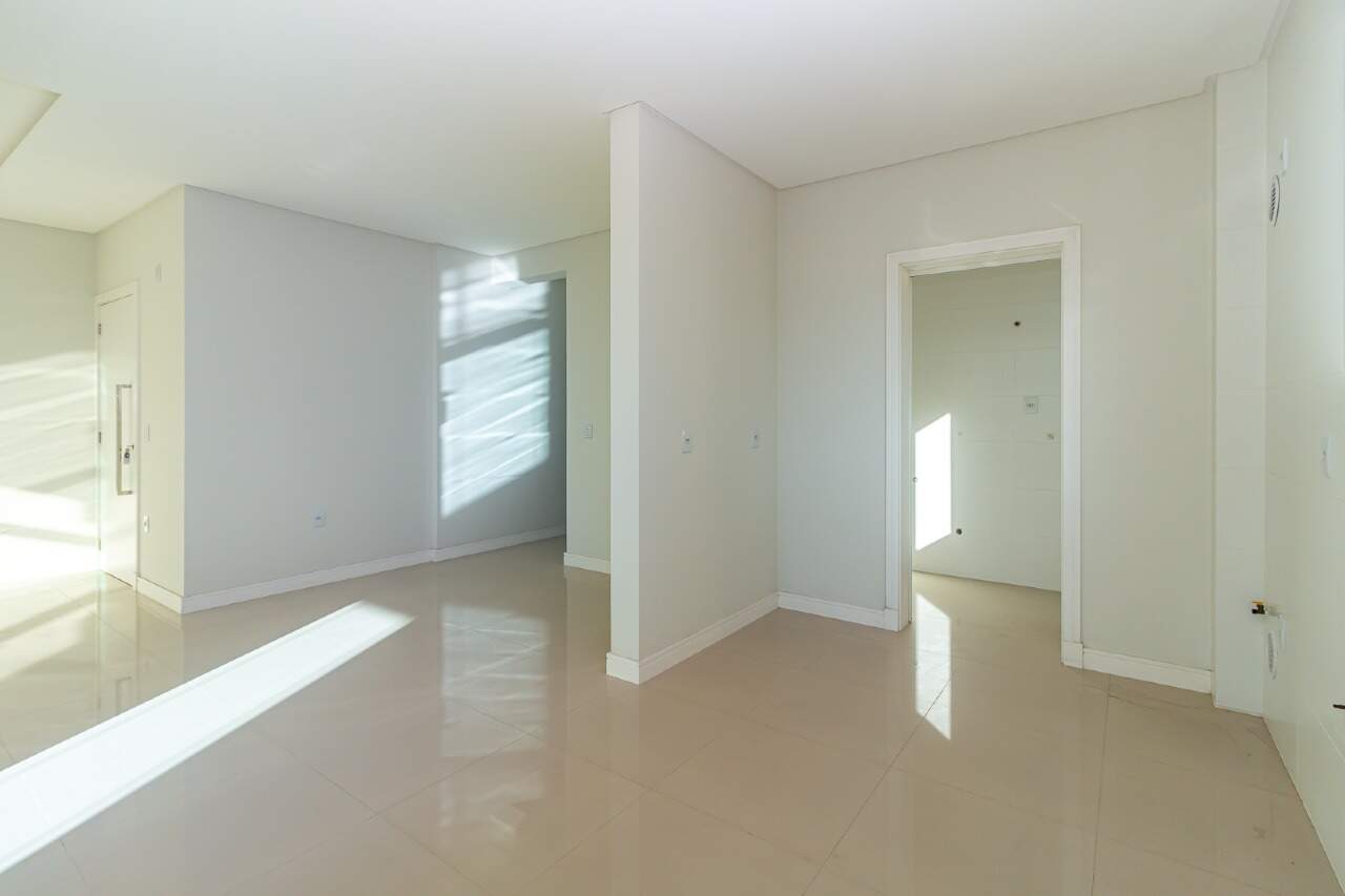 Foto do imóvel Apartamento 3 Suítes no Residencial Valência Meia Praia Itapema