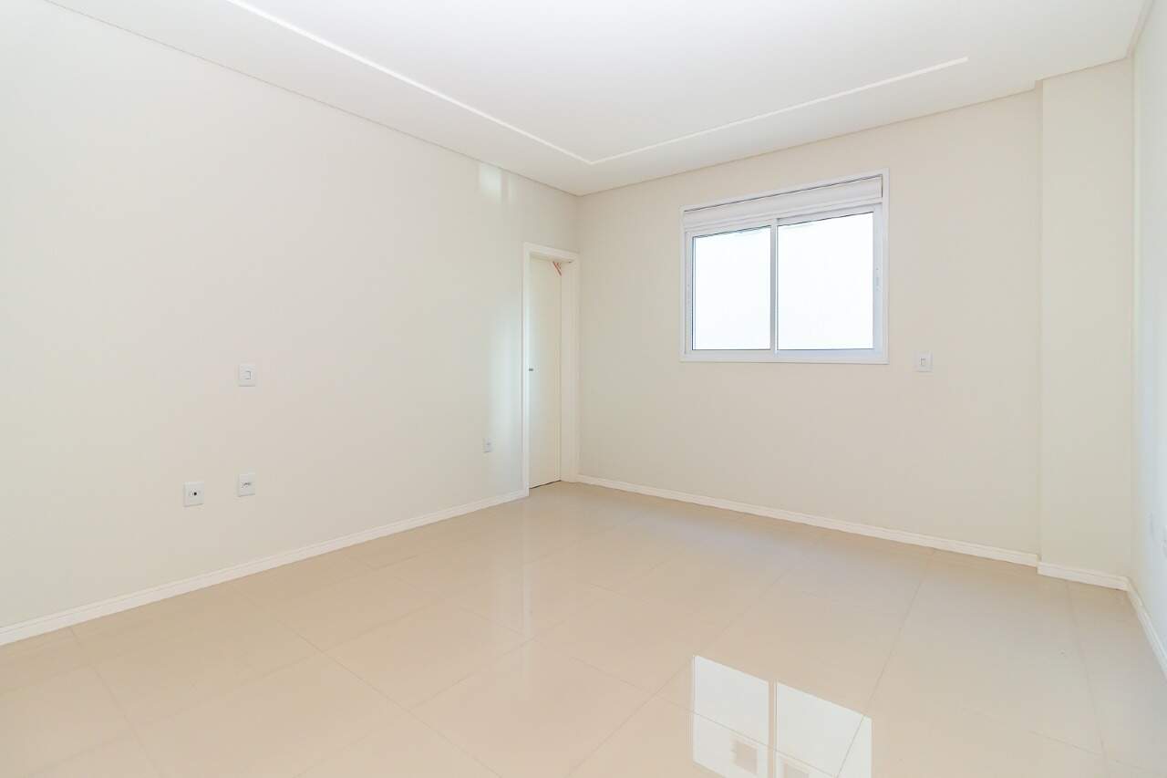 Foto do imóvel Apartamento 3 Suítes no Residencial Valência Meia Praia Itapema