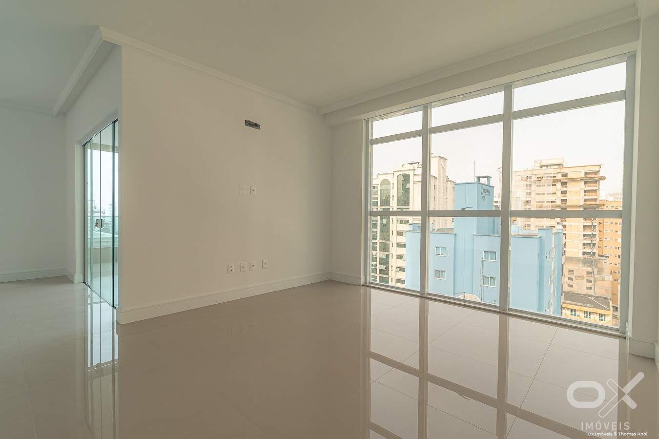 [Edificio] Apartamento à venda Majestic Residence: Foto 01