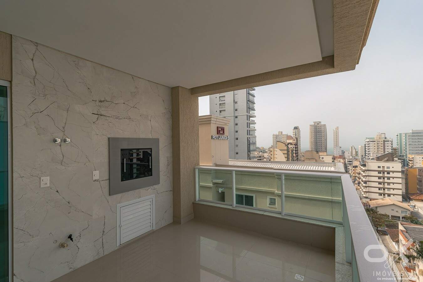 [Edificio] Apartamento à venda Majestic Residence: Foto 01