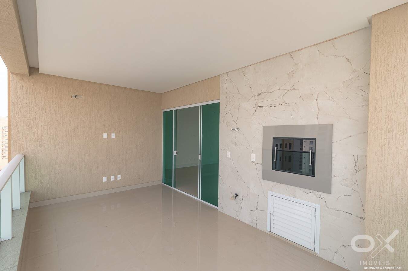 [Edificio] Apartamento à venda Majestic Residence: Foto 01