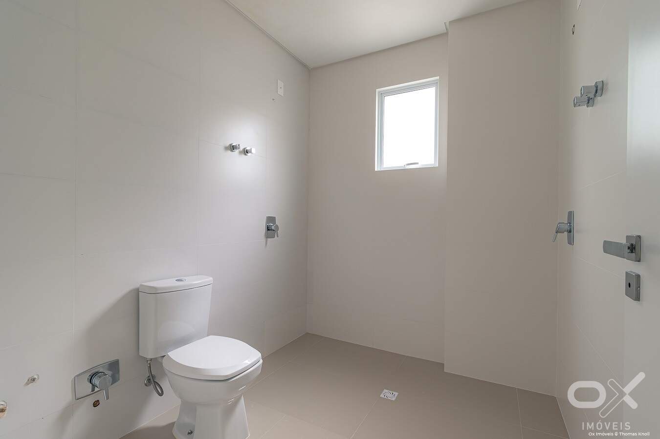 [Edificio] Apartamento à venda Majestic Residence: Foto 01