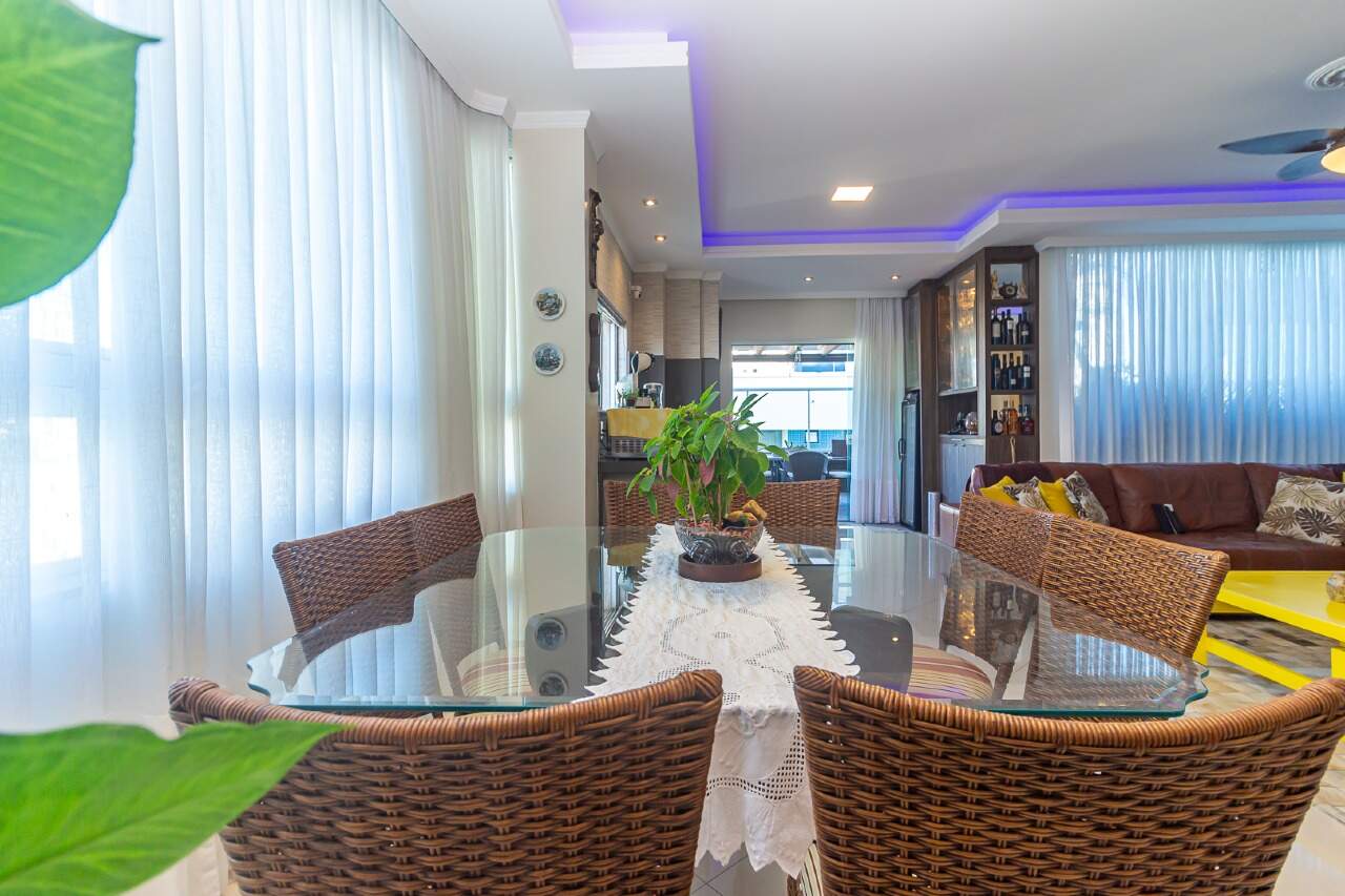 Foto do imóvel Apartamento 4 Suítes no Harmony Palace na Meia Praia Itapema