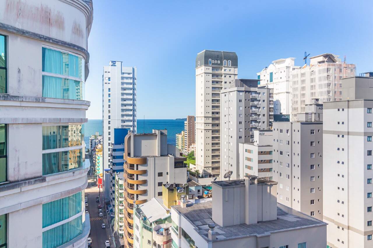 Foto do imóvel Apartamento 4 Suítes no Harmony Palace na Meia Praia Itapema
