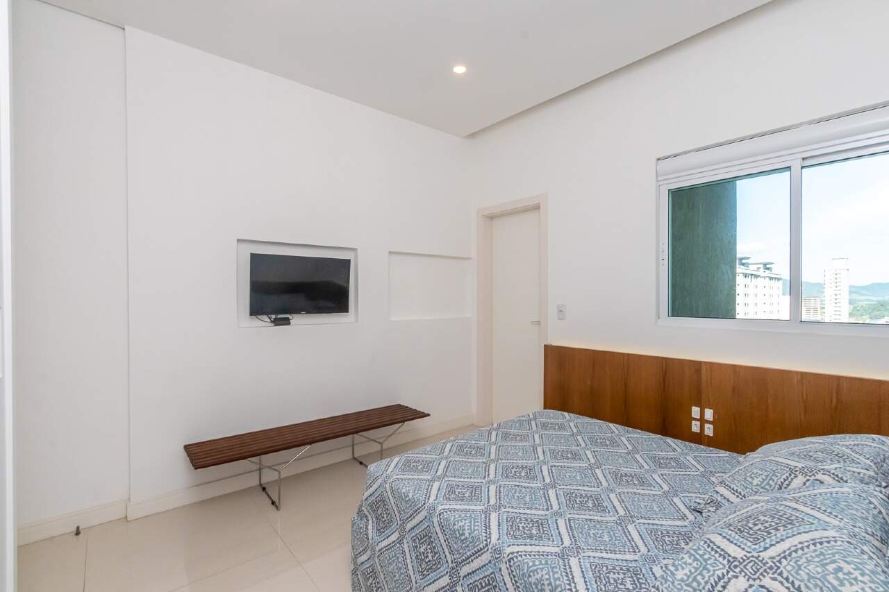 Foto do imóvel Província de Vicenza | Apartamento mobiliado 04 suítes, 193 m² | Imóvel à venda na Meia Praia, Itapema/SC 