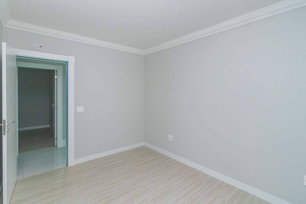 Foto do imóvel Apartamento Piazza De Fiori na Meia Praia em Itapema 