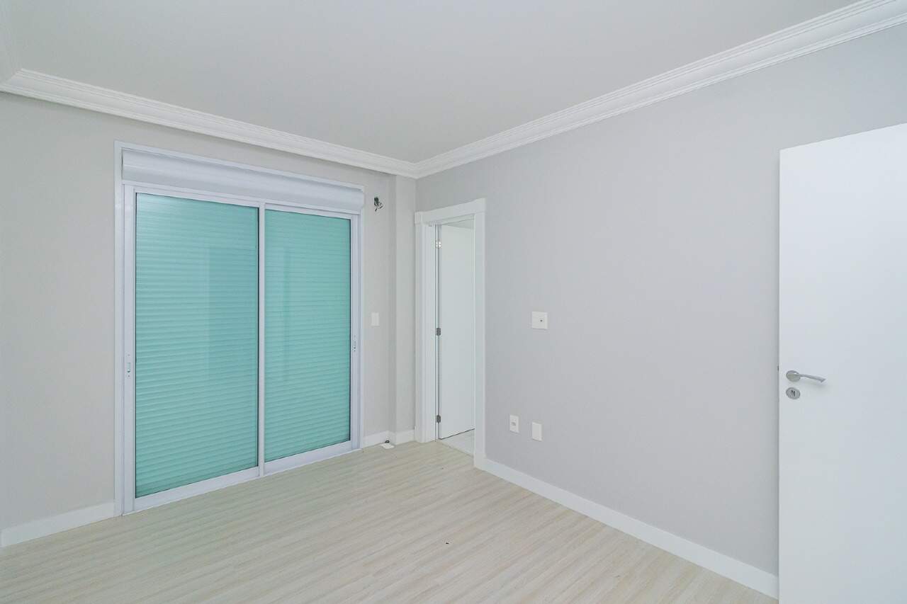 Foto do imóvel Apartamento Piazza De Fiori na Meia Praia em Itapema 