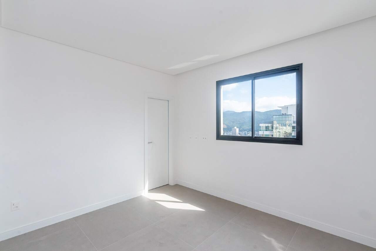 Foto do imóvel Apartamento de 137m² no Edifício Dom Benedito Itapema