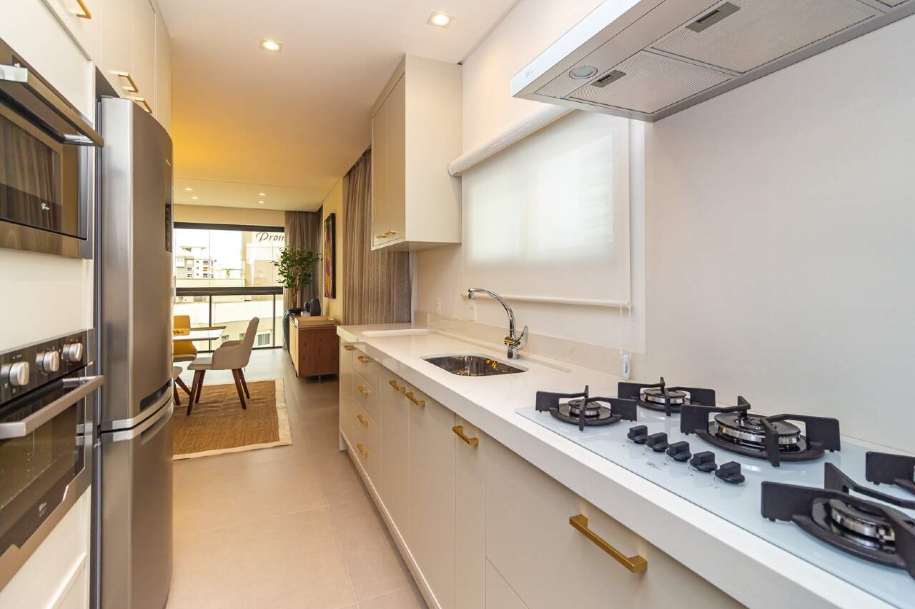 Foto do imóvel Apartamento Mobiliado com 3 Suítes no Residencial Dom Benedito em Meia Praia – Itapema**