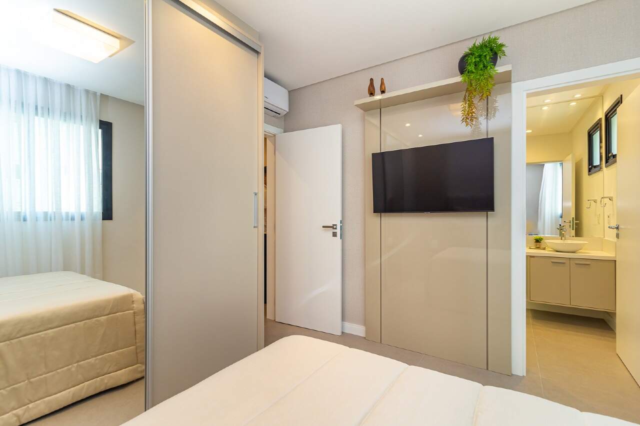 Foto do imóvel Apartamento Mobiliado com 3 Suítes no Residencial Dom Benedito em Meia Praia – Itapema**