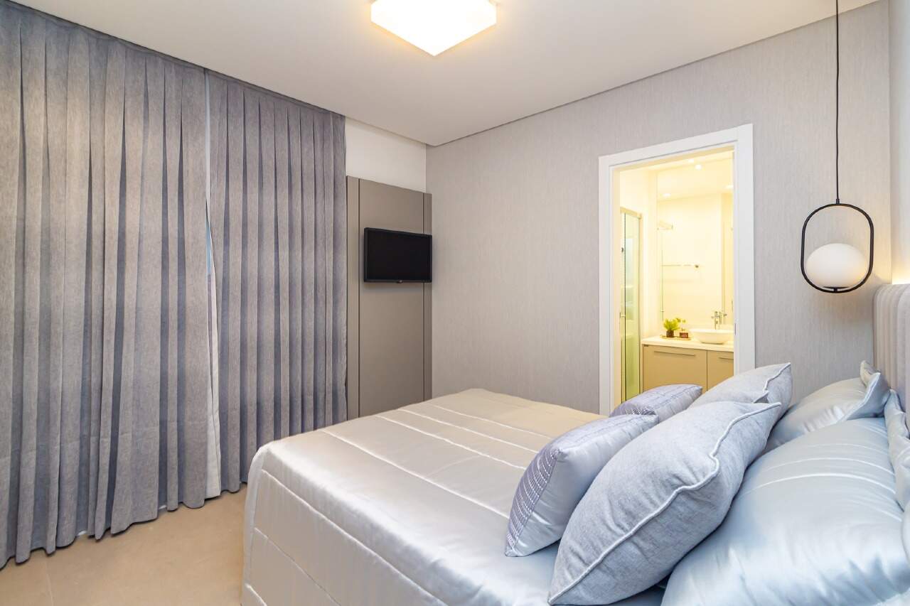 Foto do imóvel Apartamento Mobiliado com 3 Suítes no Residencial Dom Benedito em Meia Praia – Itapema**