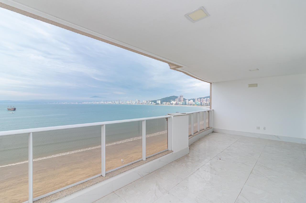 Foto do imóvel Apartamento de 4 suítes no Ed. Belvedere no Centro de Itapema