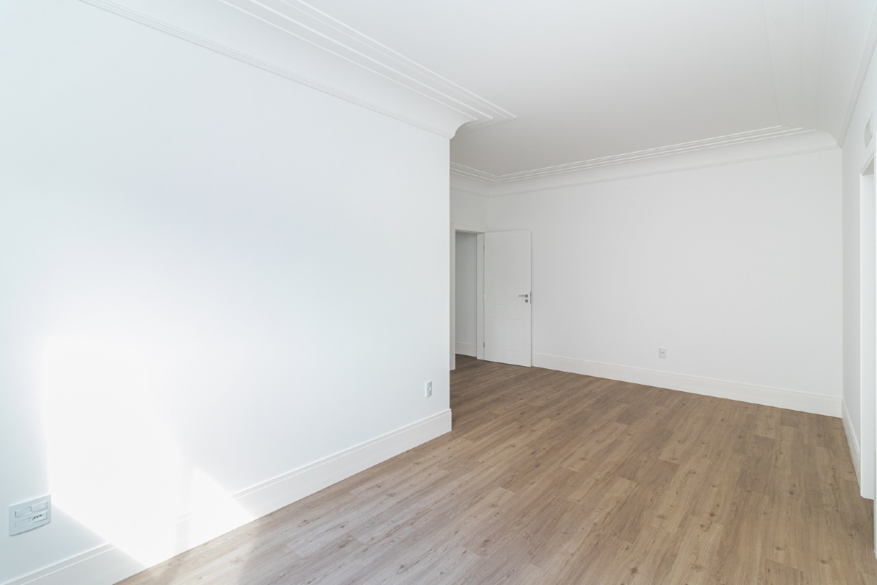 Foto do imóvel Apartamento de 4 suítes no Ed. Belvedere no Centro de Itapema
