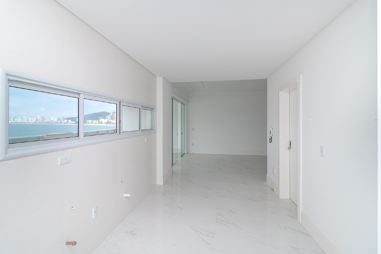 Foto do imóvel Apartamento de 4 suítes no Ed. Belvedere no Centro de Itapema