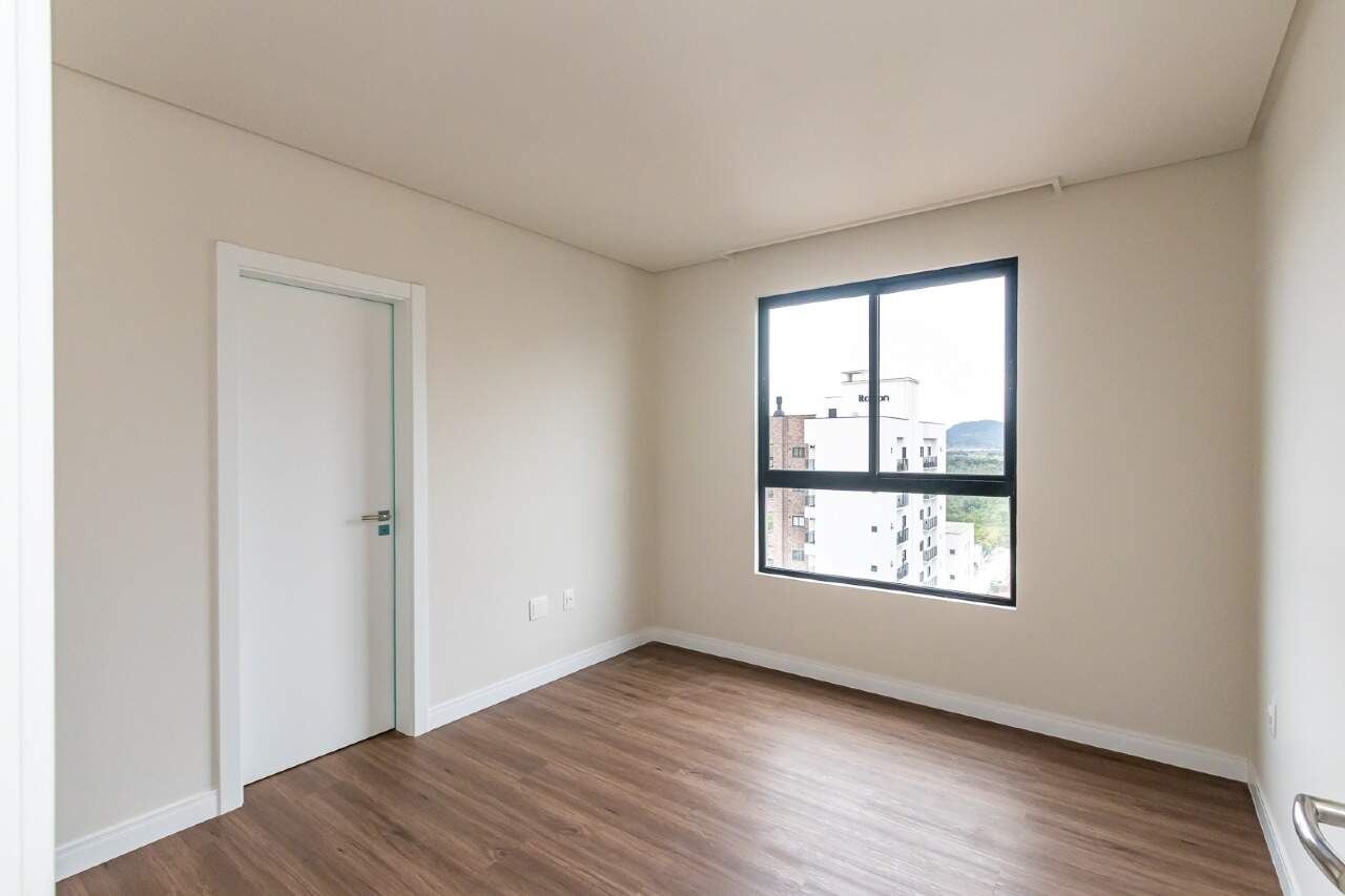 Foto do imóvel Apartamento 3 Suítes à Venda no Edifício Águas de Março – Meia Praia, Itapema
