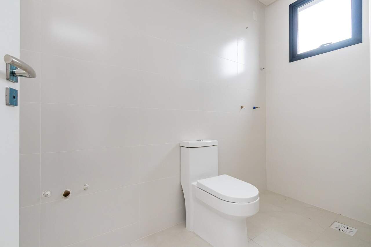 Foto do imóvel Apartamento 3 Suítes à Venda no Edifício Águas de Março – Meia Praia, Itapema