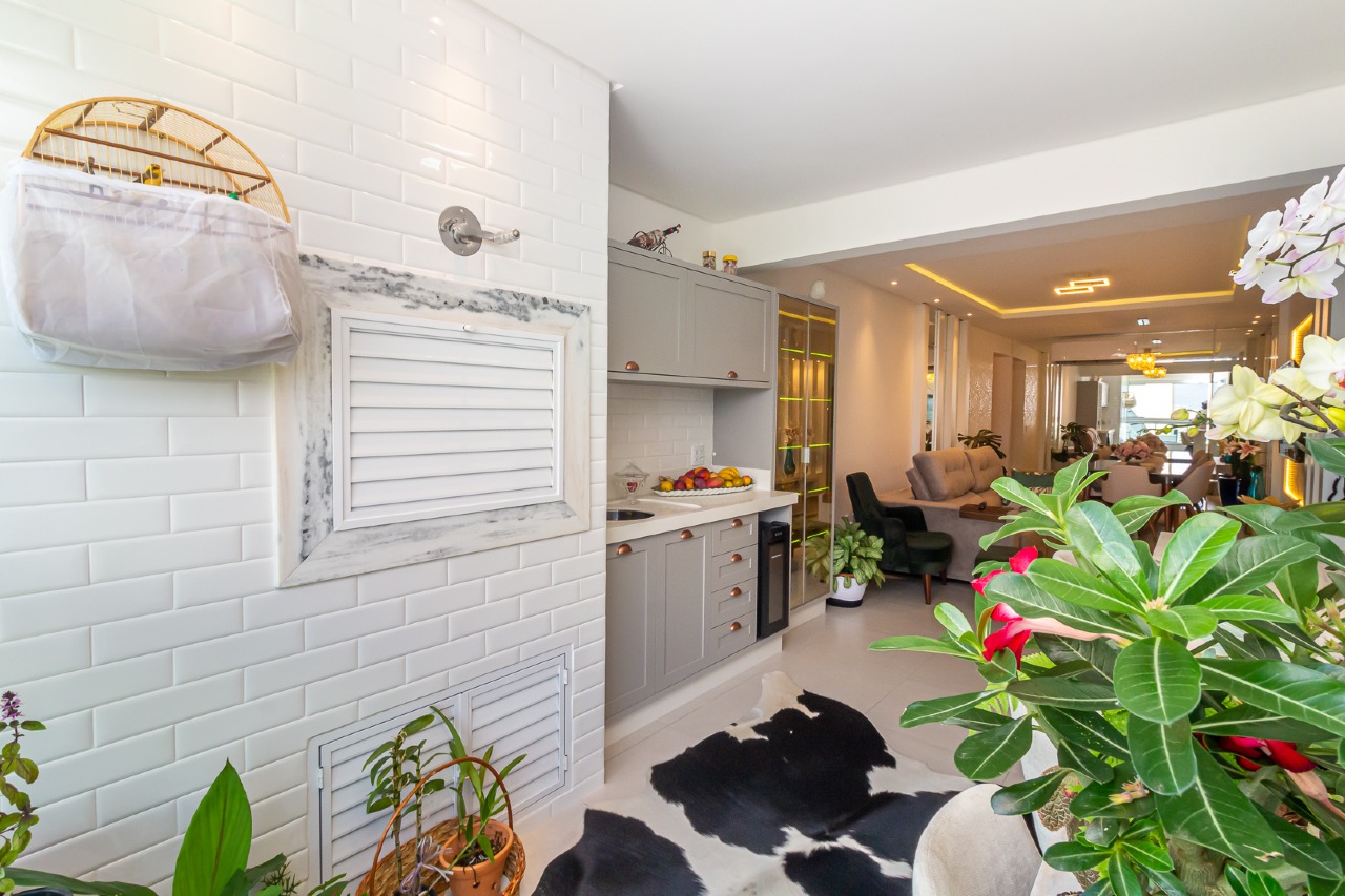 Foto do imóvel Apartamento mobiliado no Elohim Itapema com 3 suítes e 110m²