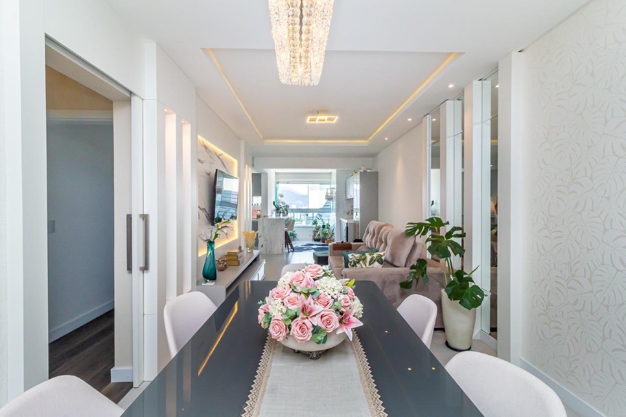 Foto do imóvel Apartamento mobiliado no Elohim Itapema com 3 suítes e 110m²