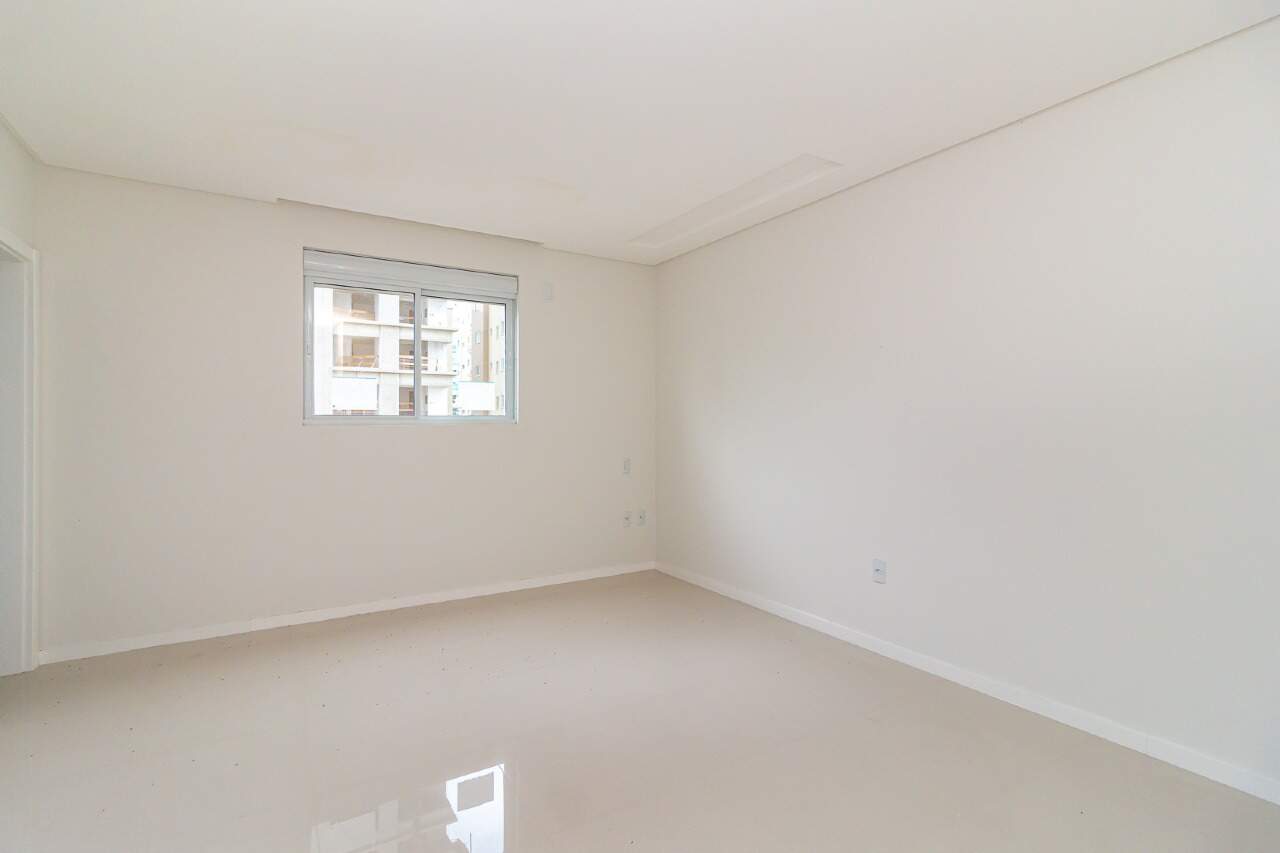 Foto do imóvel Apartamento com 3 suítes em Meia Praia, Itapema/SC.