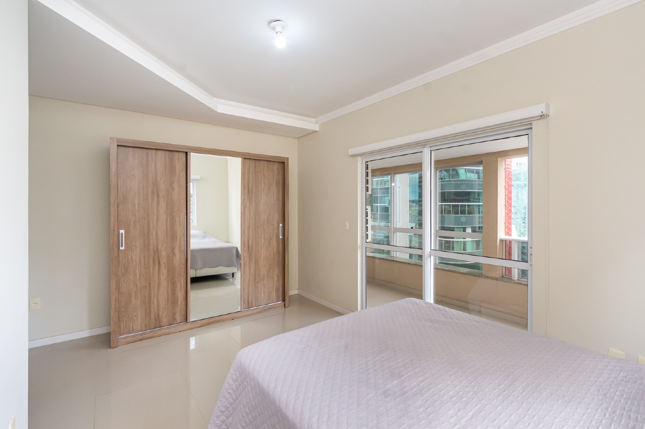 Foto do imóvel Apartamento à venda em Itapema no Summer Palace, 173 m² privativos