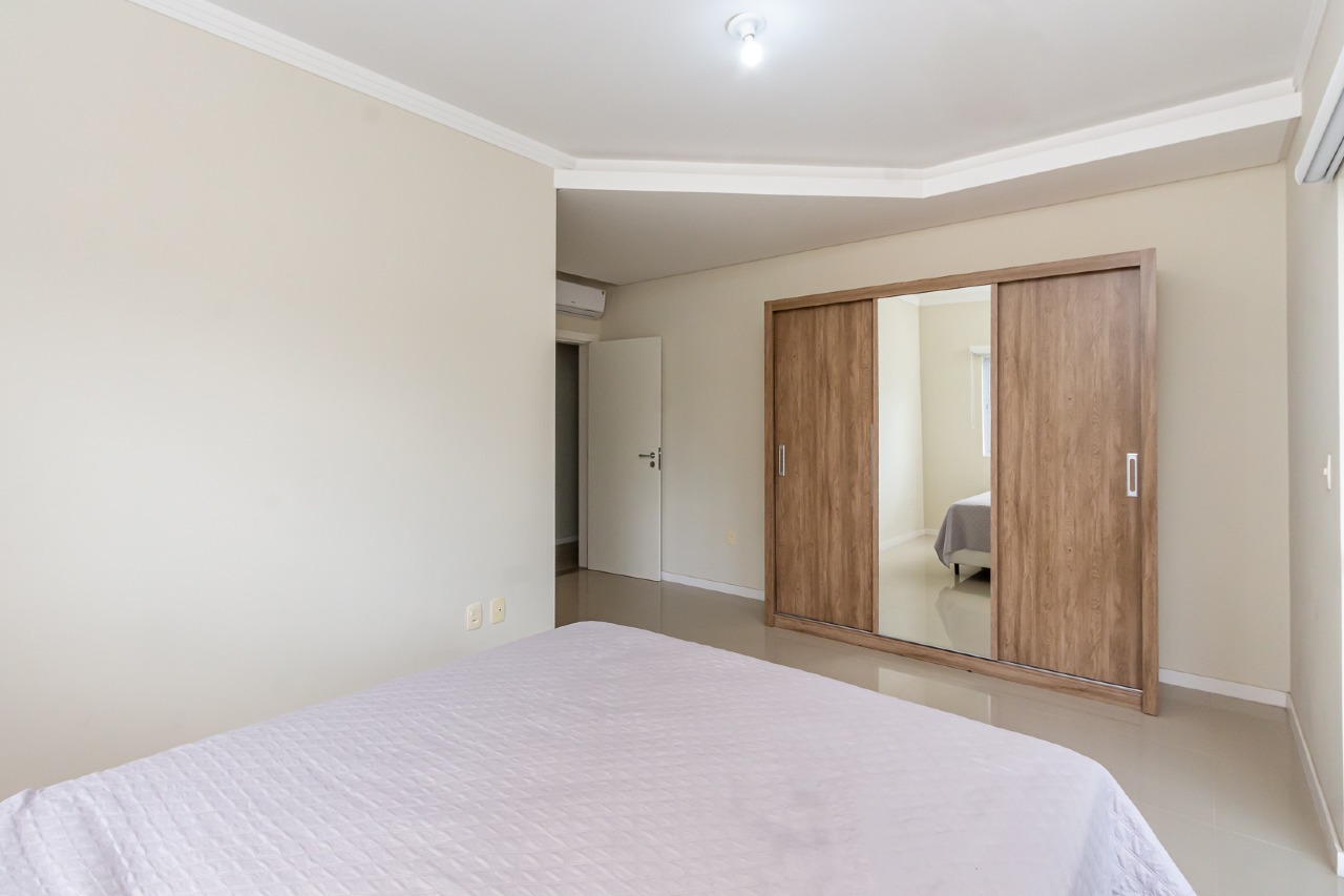 Foto do imóvel Apartamento à venda em Itapema no Summer Palace, 173 m² privativos