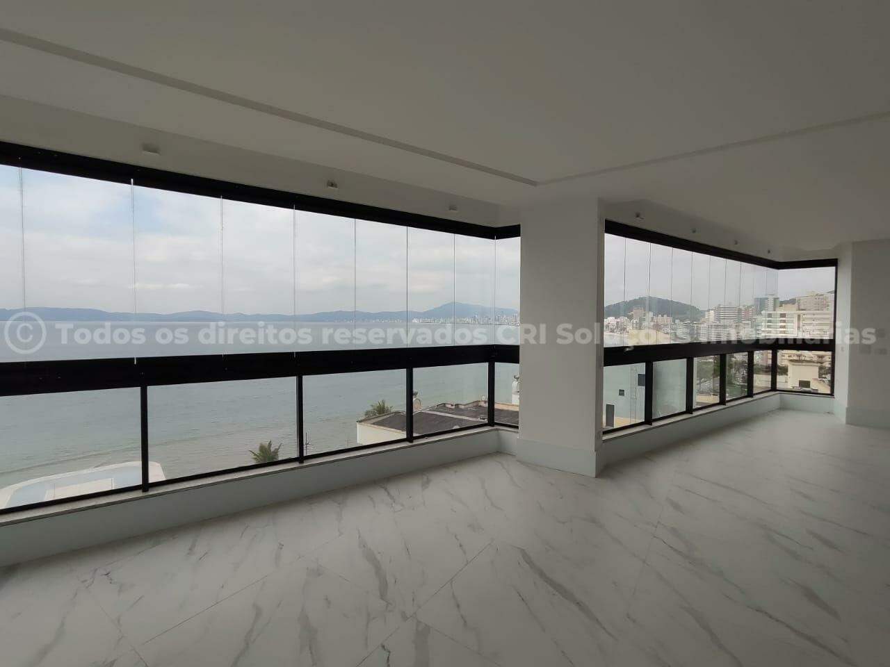 Apartamento com 4 suítes no edifício Infinity Club Residence no Centro em Itapema