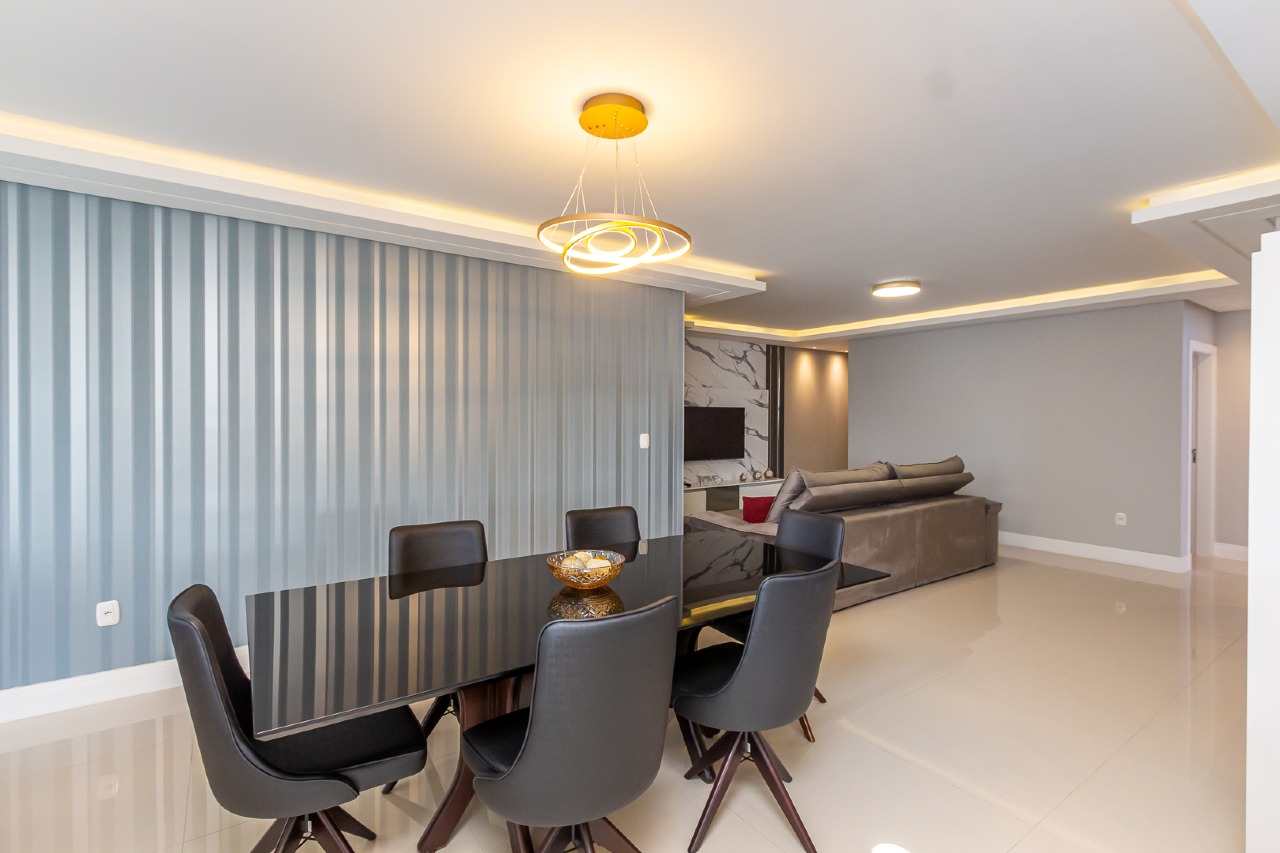 Foto do imóvel Apartamento 3 suítes no Edifício Mar das Arábias em Meia Praia Itapema – 170m²