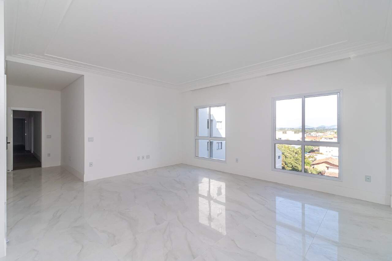Foto do imóvel Apartamento 4 suítes no Edifício La Belle – 196m² a 60m do mar em Meia Praia, Itapema