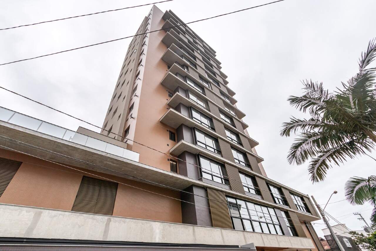 Foto do imóvel Apartamento com 3 Suítes no Edifício Dom Arthur em Itapema 