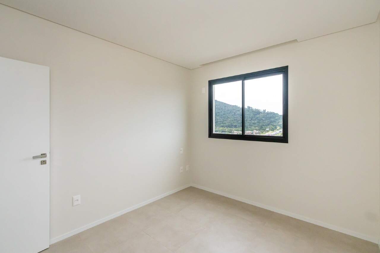 Foto do imóvel Apartamento com 3 Suítes no Edifício Dom Arthur em Itapema 