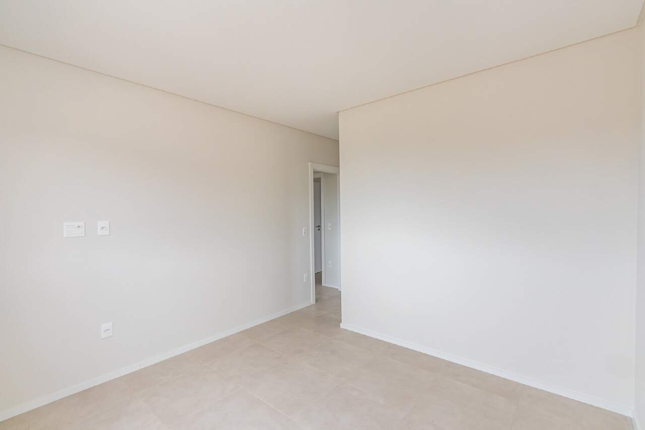 Foto do imóvel Apartamento com 3 Suítes no Edifício Dom Arthur em Itapema 