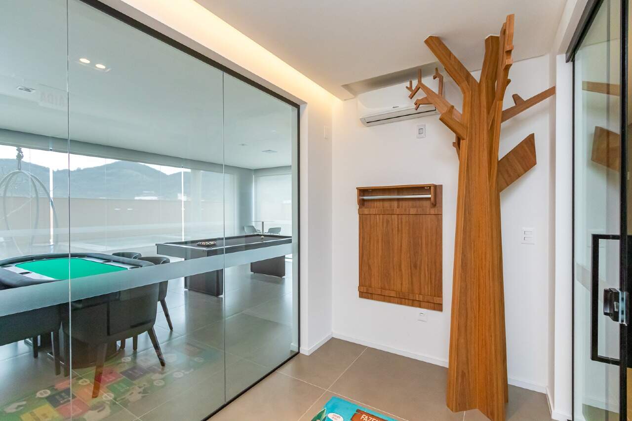 Foto do imóvel Apartamento com 3 Suítes no Edifício Dom Arthur em Itapema 