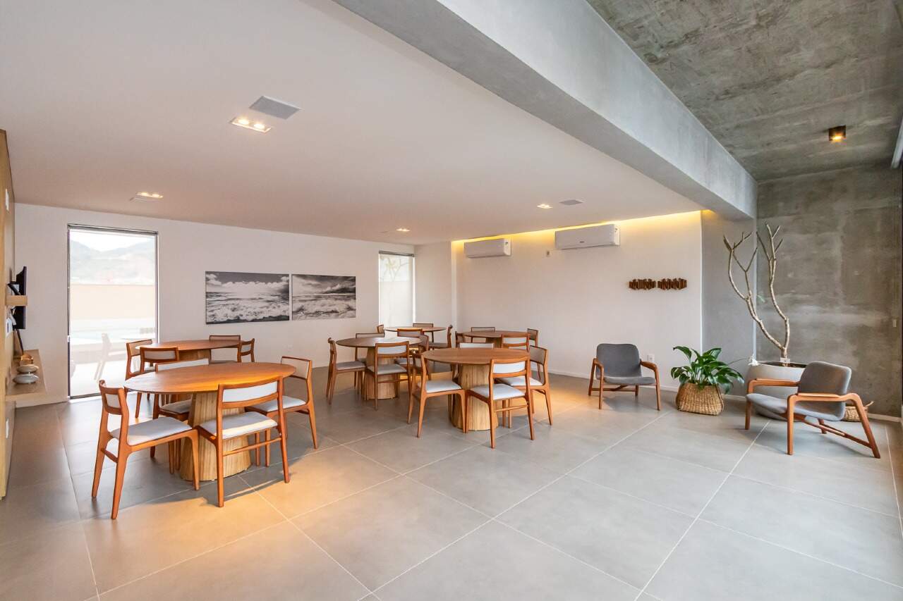 Foto do imóvel Apartamento com 3 Suítes no Edifício Dom Arthur em Itapema 