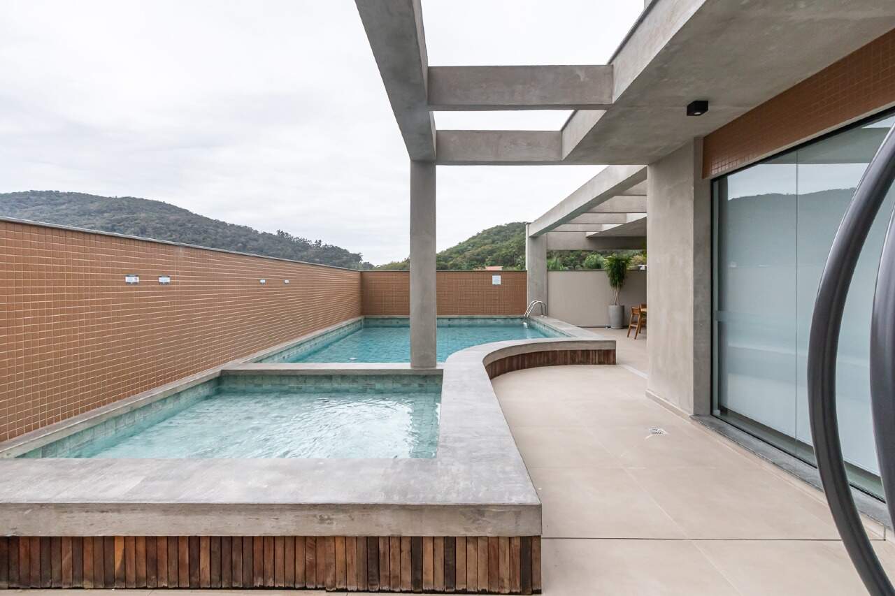 Foto do imóvel Apartamento com 3 Suítes no Edifício Dom Arthur em Itapema 