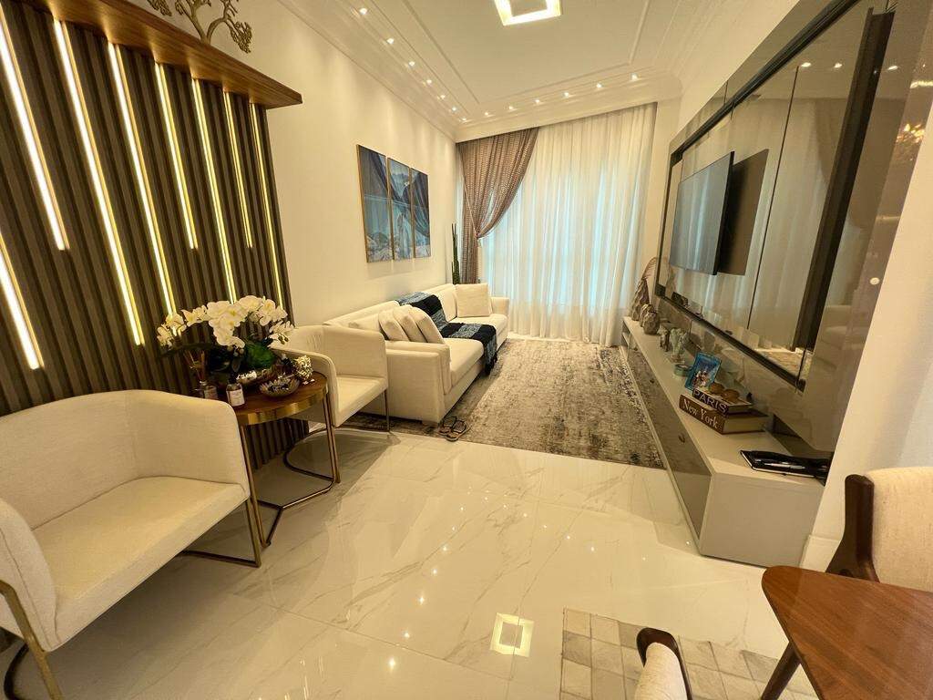 Foto do imóvel Apartamento no La Rivière com 3 suítes e 140m² frente mar – Meia Praia, Itapema