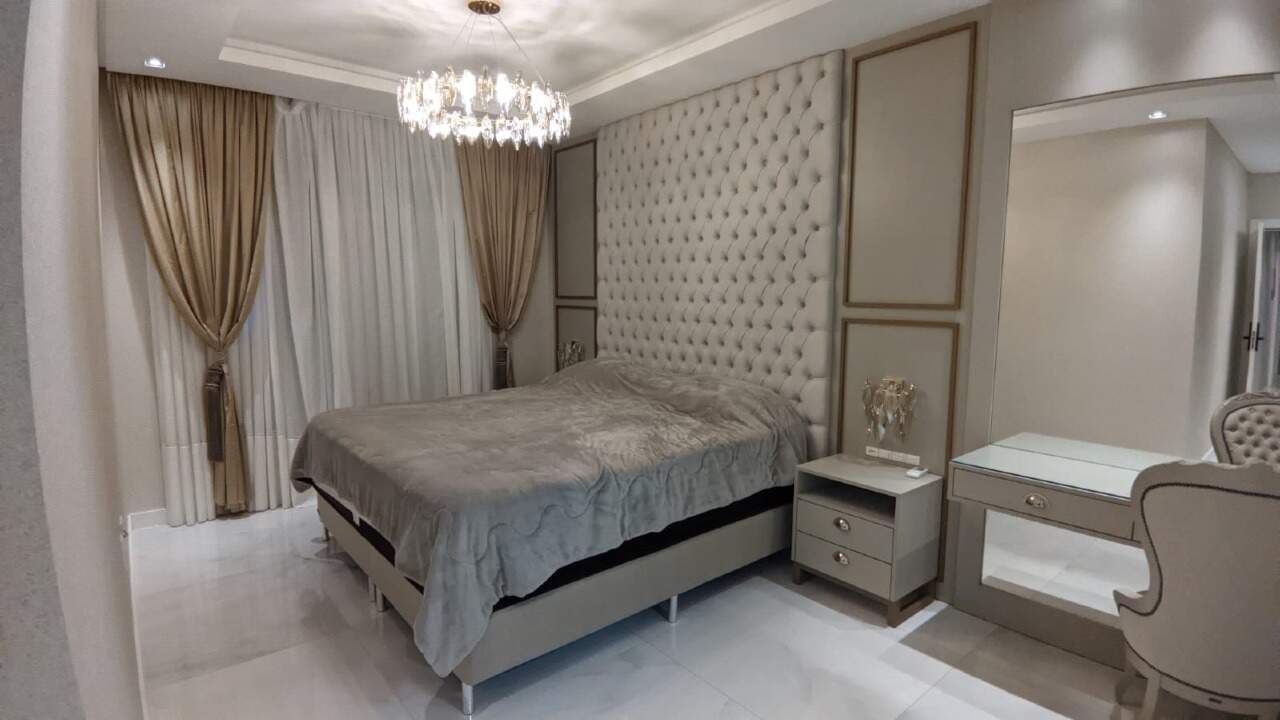 Foto do imóvel Apartamento 100m do mar Meia Praia Itapema | Residencial Porto Villa