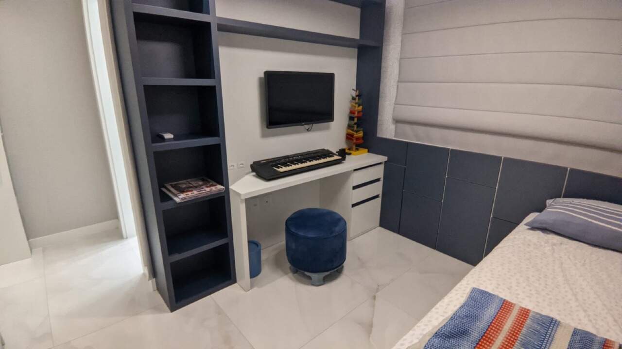 Foto do imóvel Apartamento 100m do mar Meia Praia Itapema | Residencial Porto Villa